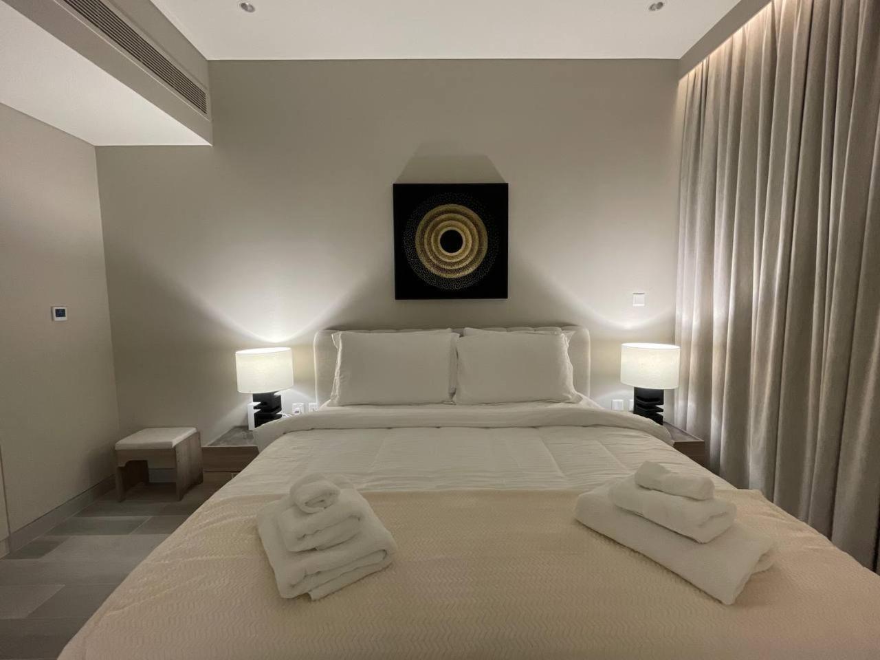 Dubai Marina Walk Gem Modern Apartments With Pool & Gym Access, Steps To Beach & Metro Managed By Sunnyhomes Екстериор снимка
