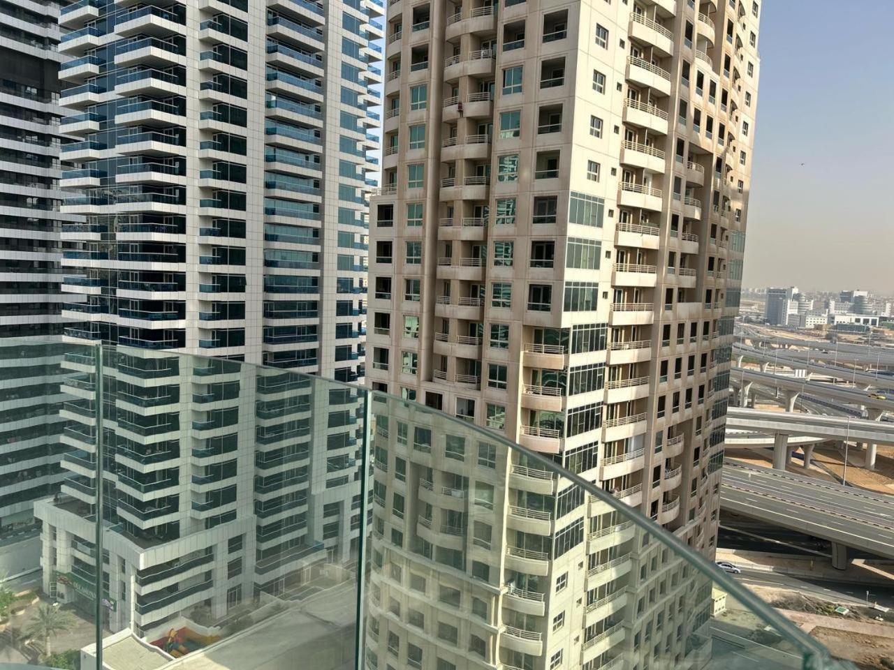Dubai Marina Walk Gem Modern Apartments With Pool & Gym Access, Steps To Beach & Metro Managed By Sunnyhomes Екстериор снимка
