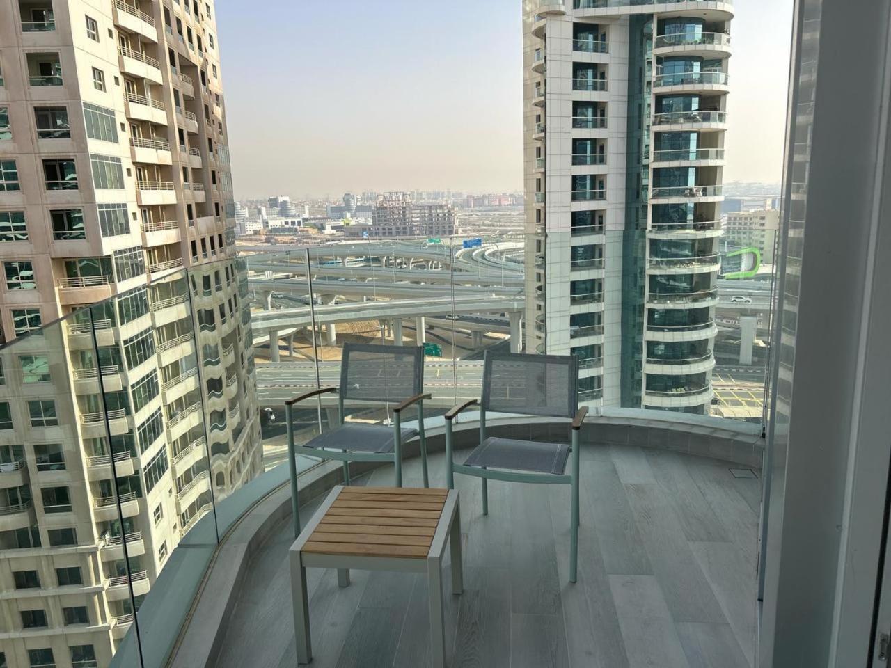 Dubai Marina Walk Gem Modern Apartments With Pool & Gym Access, Steps To Beach & Metro Managed By Sunnyhomes Екстериор снимка