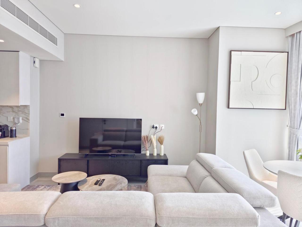 Dubai Marina Walk Gem Modern Apartments With Pool & Gym Access, Steps To Beach & Metro Managed By Sunnyhomes Екстериор снимка