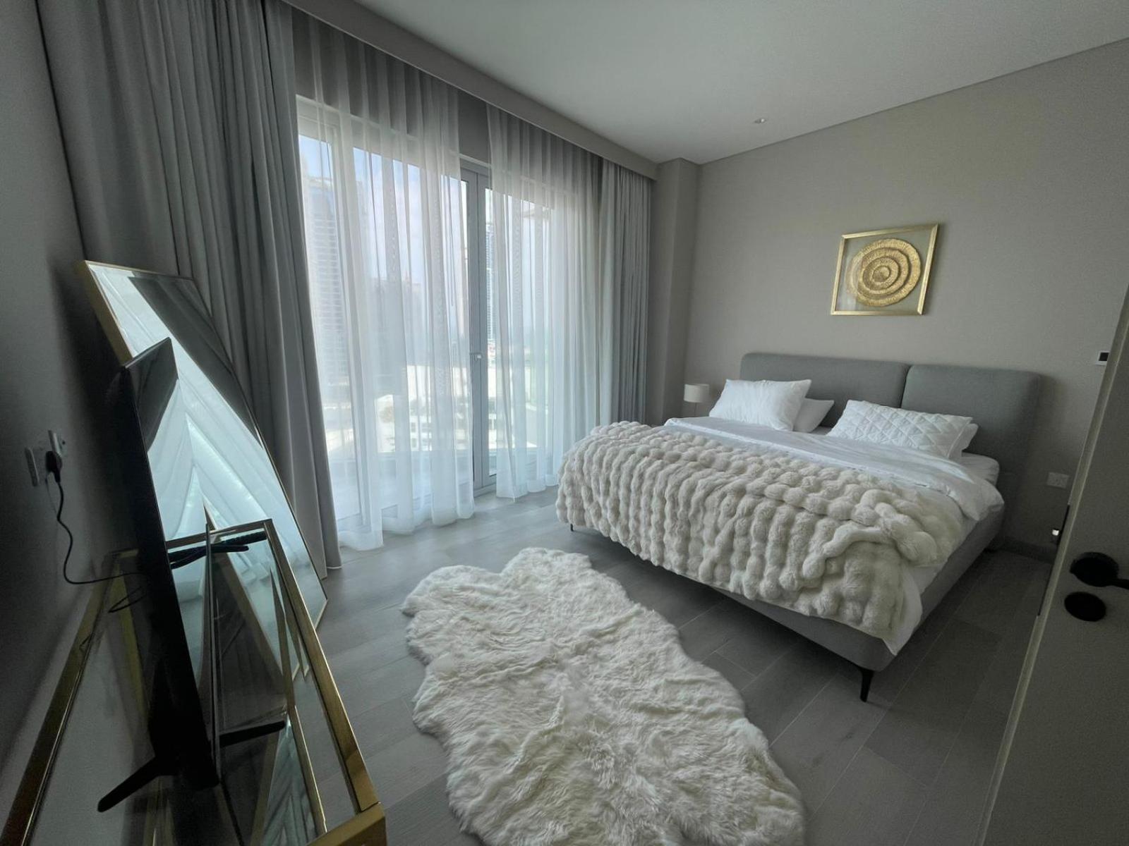 Dubai Marina Walk Gem Modern Apartments With Pool & Gym Access, Steps To Beach & Metro Managed By Sunnyhomes Екстериор снимка