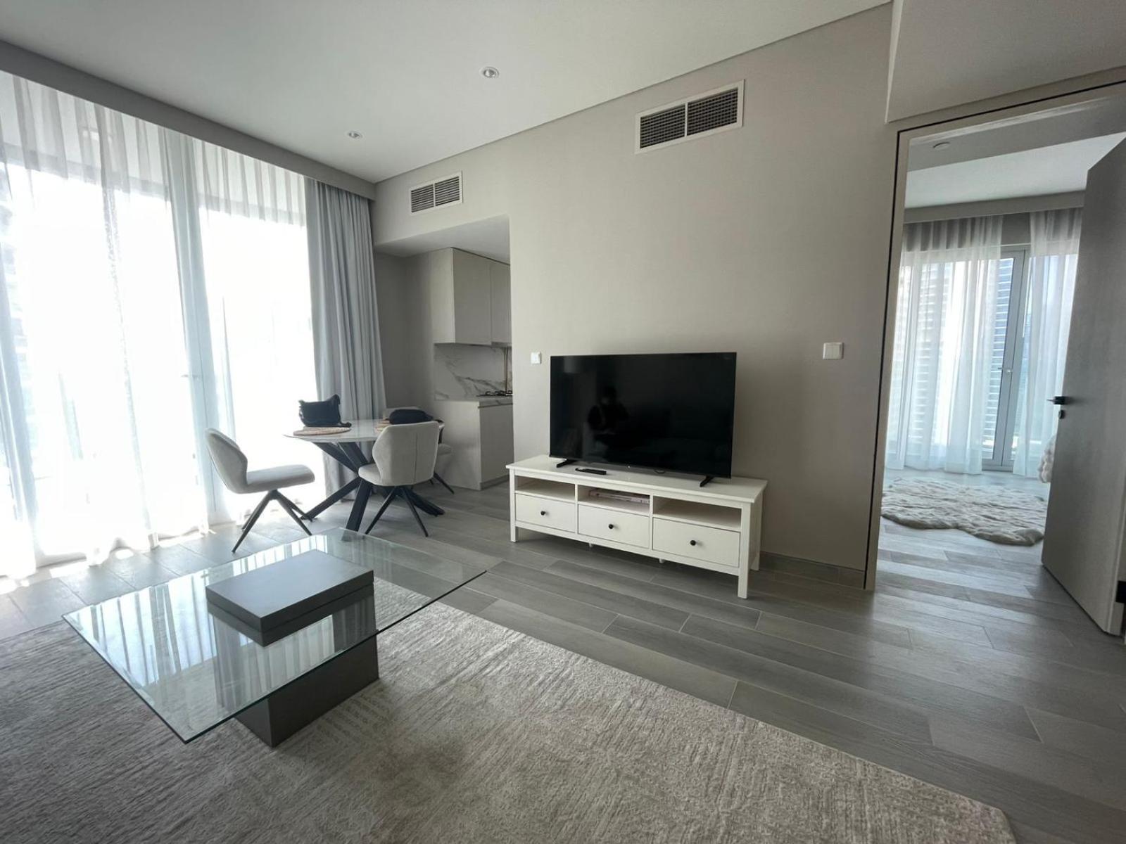 Dubai Marina Walk Gem Modern Apartments With Pool & Gym Access, Steps To Beach & Metro Managed By Sunnyhomes Екстериор снимка