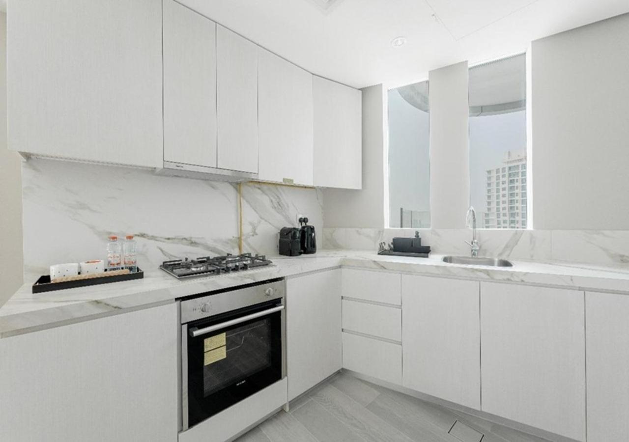 Dubai Marina Walk Gem Modern Apartments With Pool & Gym Access, Steps To Beach & Metro Managed By Sunnyhomes Екстериор снимка